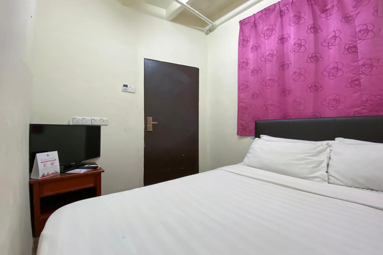 Spot On 89673 Good Friend Hotel جورج تاون المظهر الخارجي الصورة